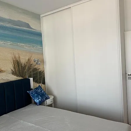 - Park Apartment